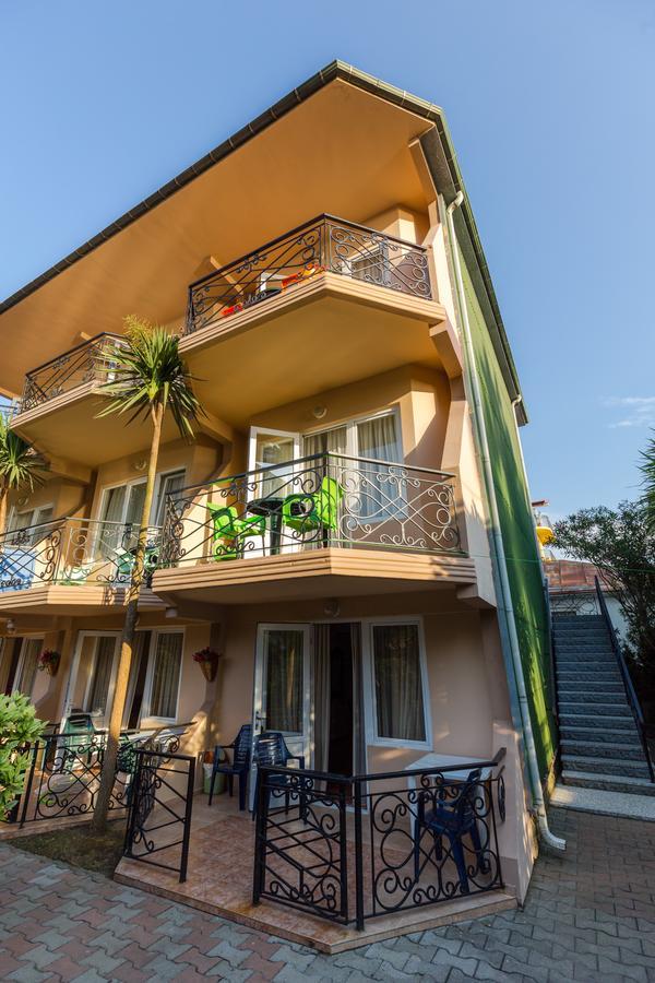 Hotel Simpatia Kobuleti Exterior foto