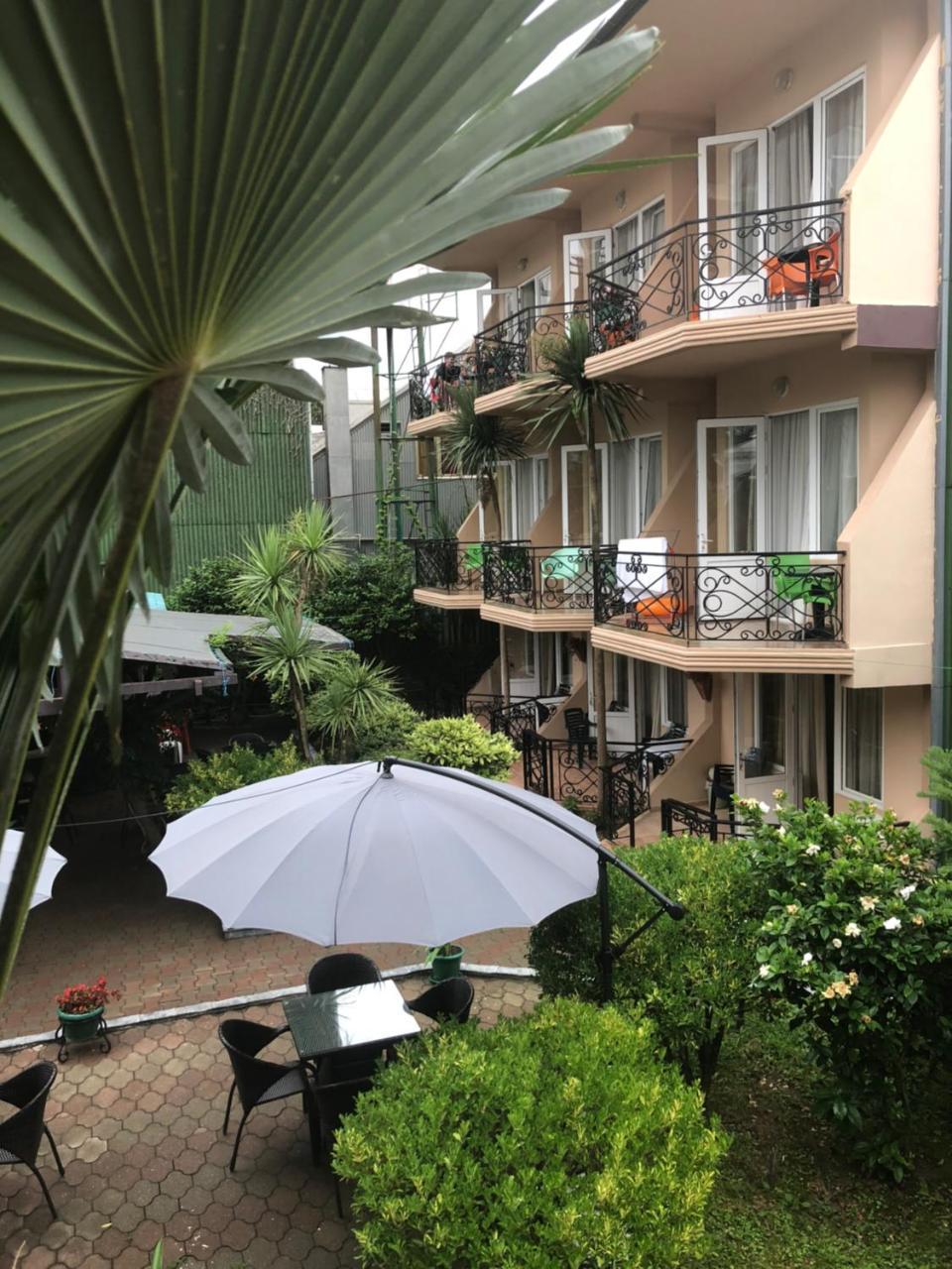 Hotel Simpatia Kobuleti Exterior foto